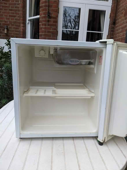 Photo of free Refrigerator (Crouch End N8) #4