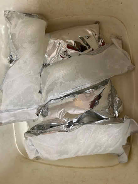 Photo of free 5 x ice gel packs (Pontfaen/Forge SY20) #1