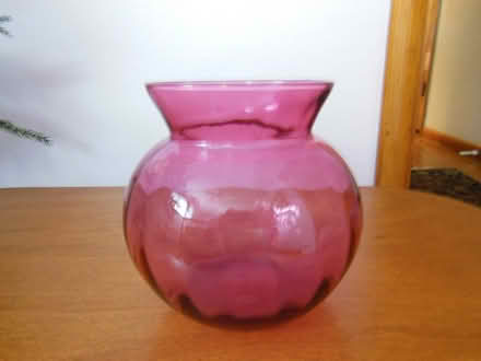 Photo of free Pretty pink vase (Wexford) #1
