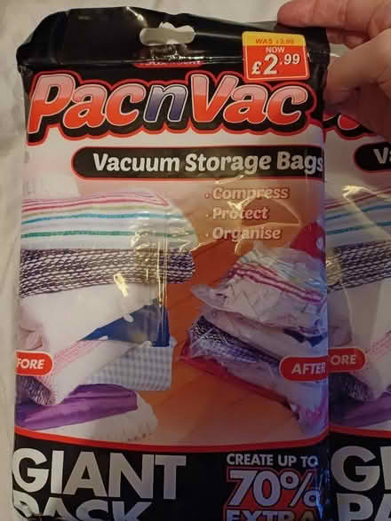 Photo of free ×2 vacuum storage bags (New Town CO1) #1