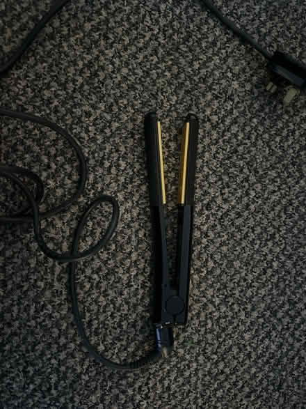 Photo of free Babyliss hair straighteners (Madeley / CW3) #2