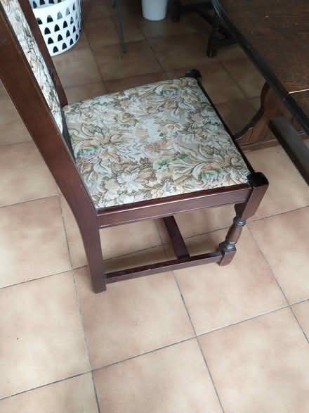 Photo of free Wooden dining table and chairs (Upton CH49) #4
