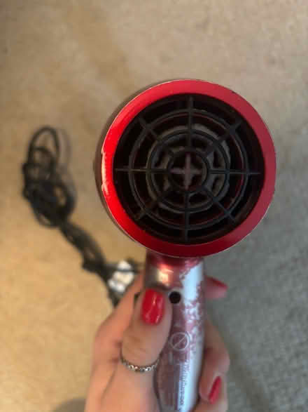 Photo of free Hairdryer (Kew Gardens TW9) #1