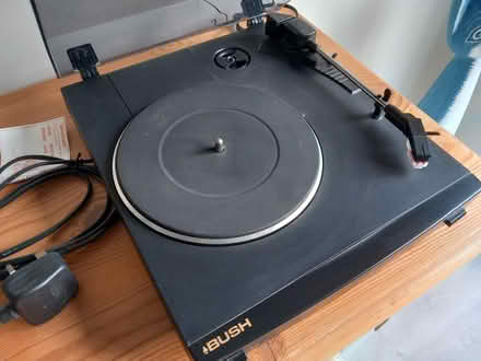 Photo of free Record Deck (EN7 Cheshunt) #2