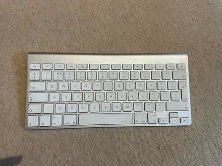 Photo of free Apple keyboard 2013 (Streatham Hill SW16) #1