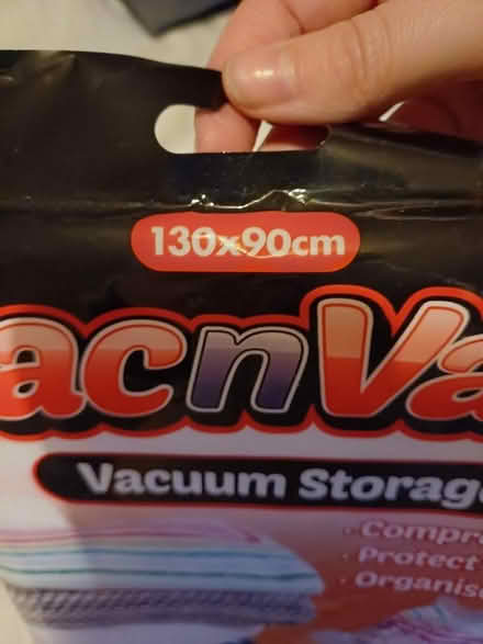 Photo of free ×2 vacuum storage bags (New Town CO1) #2
