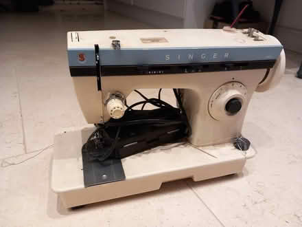 Photo of free Singer Sewing Machine (Kelsall CW6) #1