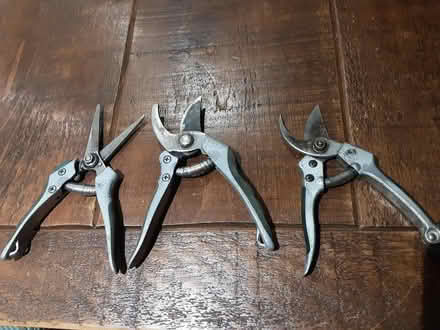 Photo of free 3 pairs of garden secateurs (Warton LA5) #1