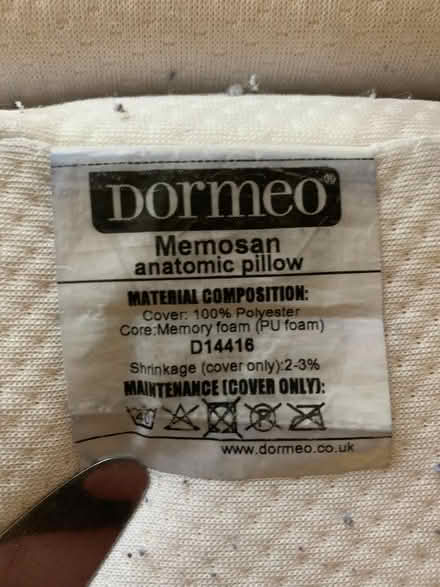 Photo of free Dormeo Memosan anatomic pillow (Glenridding CA11) #2