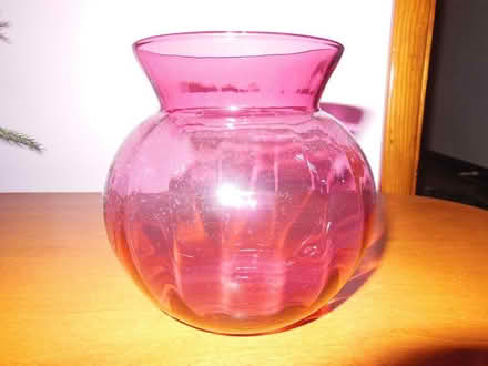 Photo of free Pretty pink vase (Wexford) #2