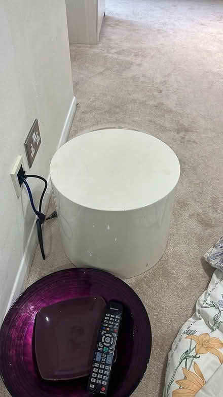 Photo of free Furniture TO BE PICKED UP TOMORROW (Tower Bridge) #4