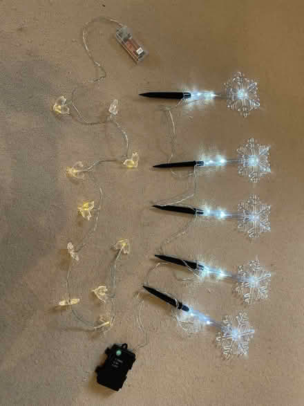 Photo of free Christmas decoration (Streatham Hill SW16) #1