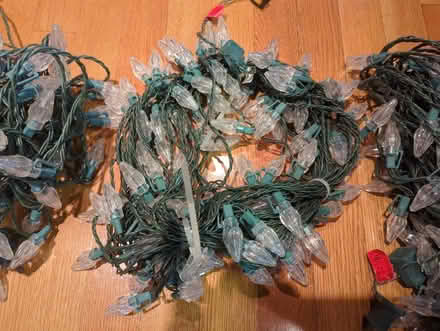 Photo of free Xmas lights three strings (Burlingame Easton Addition) #2
