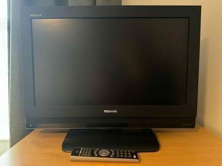Photo of free TV Toshiba Regza 26” (SE16 Rotherhithe) #1