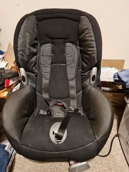 Photo of free Child car seat (Wandsworth SW18) #1