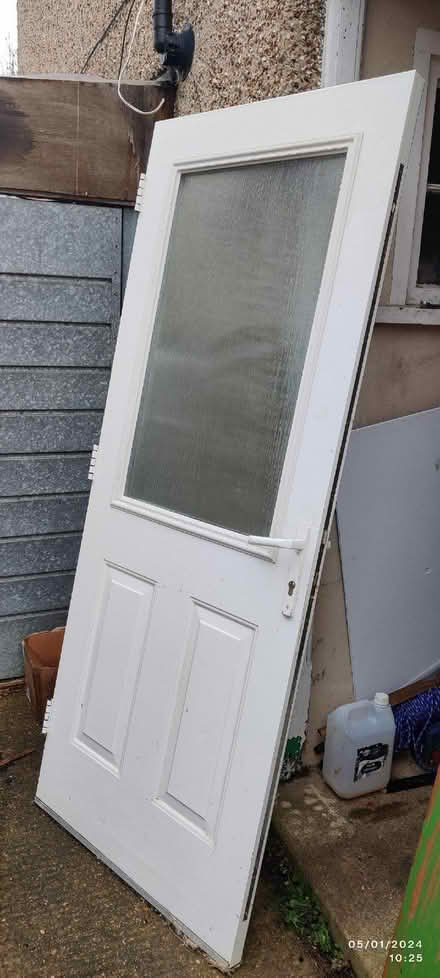 Photo of free double glazed door with keys (North Hinksey OX2) #1