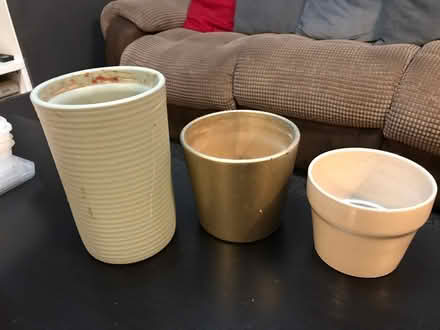 Photo of free 3 plant pots (Carshalton SM5) #1