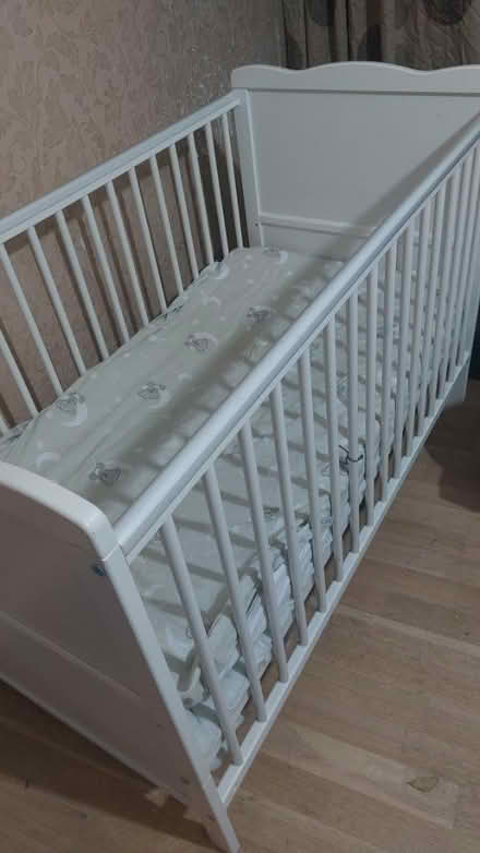 Photo of free Cot (Mitcham CR4) #2