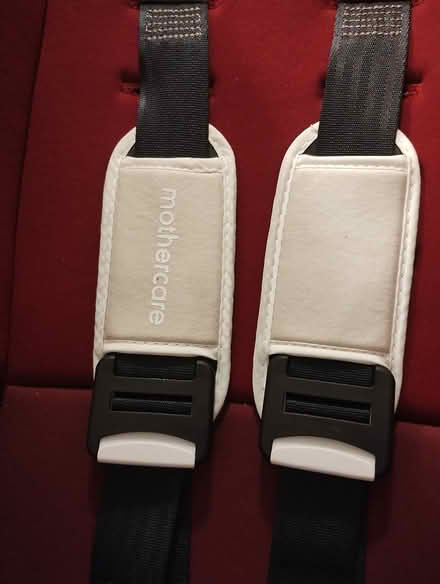 Photo of free Child's car seat (Norton Lees Sheffield 8) #1
