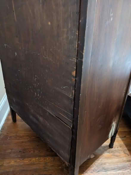 Photo of free Armoire (21218) #2