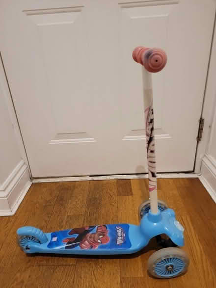 Photo of free Spiderman scooter (2-4 years old) (The Nurserylands TW12) #2