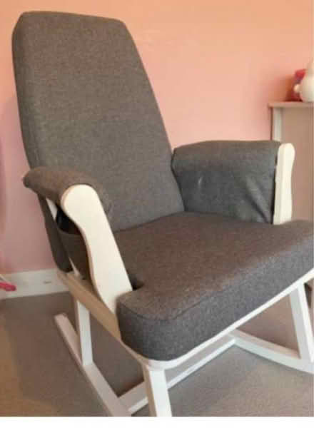 Photo of free Nursing chair (GL52) #1