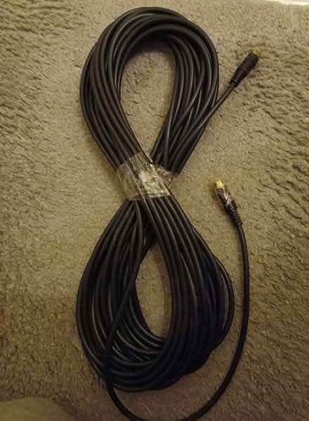 Photo of free S-Video cable long (Lamberhead Green WN5) #2