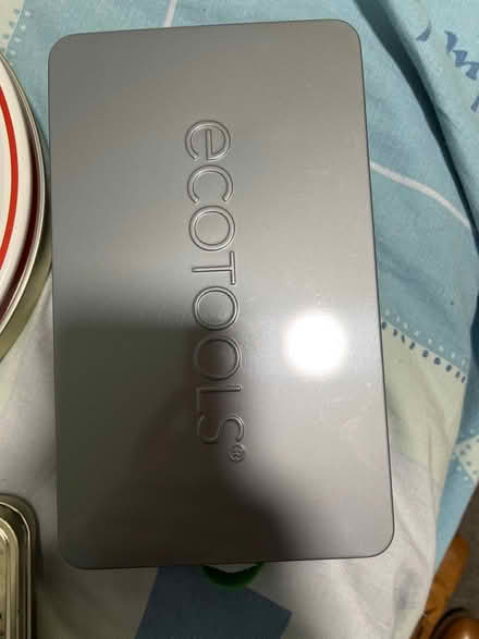 Photo of free Empty metal tins (CV1) #3