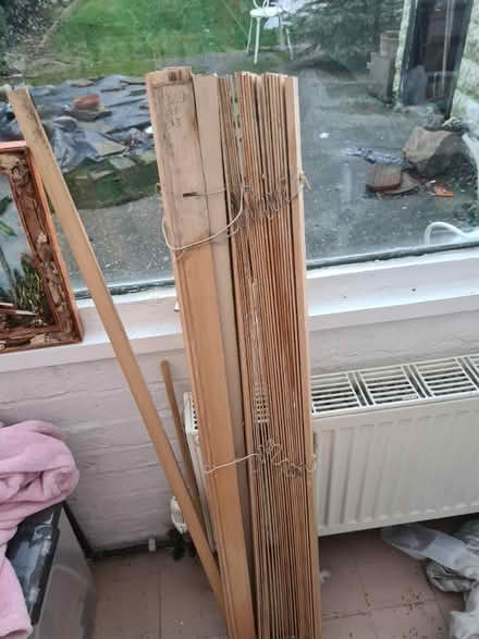 Photo of free Wooden Venetian Blind (B71) #1