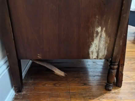 Photo of free Armoire (21218) #4