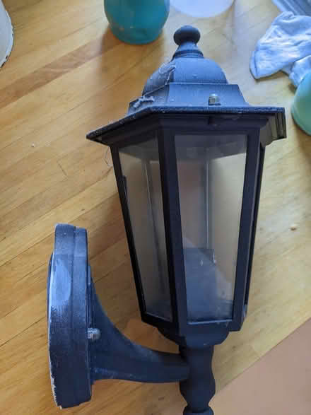 Photo of free Outdoor light (Horsham RH12) #1