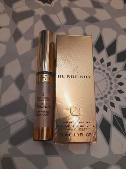 Photo of free Burberry & Sanctuary (LS5 Kirkstall) #1