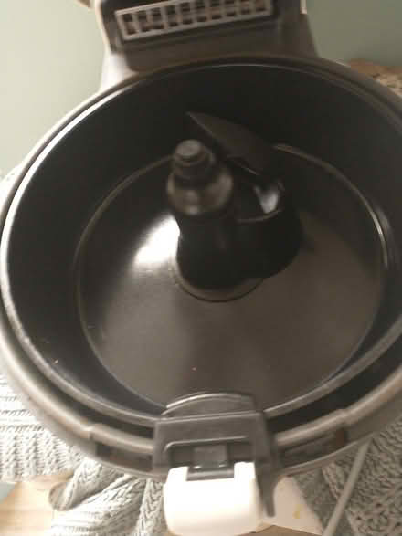 Photo of free Early Tefal air fryer (Luton) #2