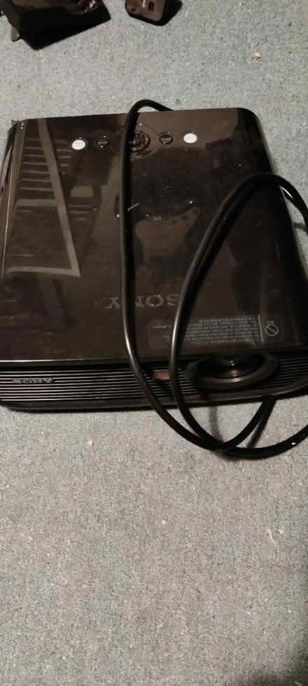 Photo of free Sony Projector (needs new lamp) (Beeston Rylands NG9) #2