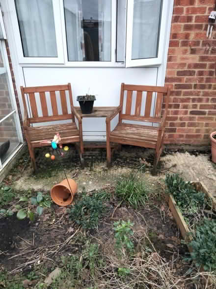 Photo of free Love seat (Paddock Wood TN12) #1