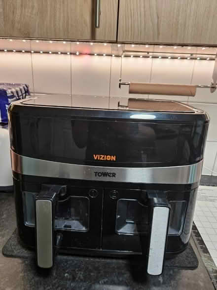 Photo of free Vizion double air fryer (Chester CH2) #1