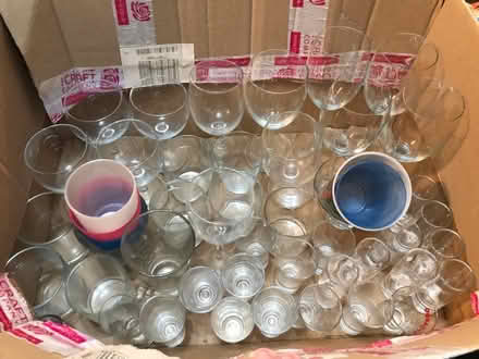 Photo of free Various glasses 1 (Carshalton SM5) #1
