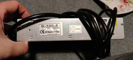 Photo of free Mains AC to 5V DC Power Supply (Beeston Rylands NG9) #1