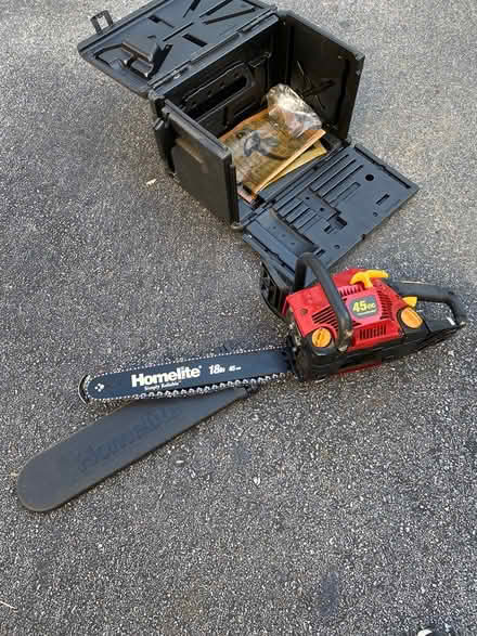 Photo of free Chain saw (WC / Exton) #1