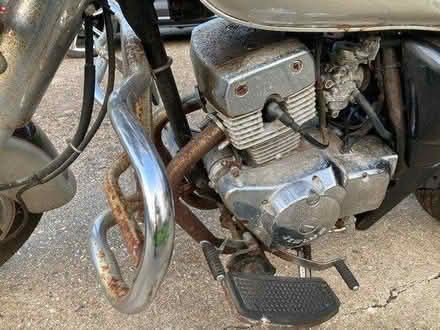 Photo of free Motorbike - Jin Lun 125-11 (Alton Borovere Estate GU34) #2