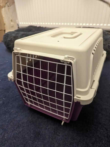 Photo of free Hard cat carrier (Sutton) #2