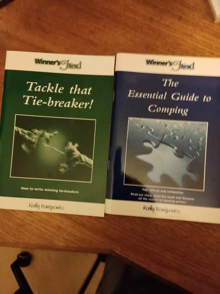 Photo of free Tie breaker and computer book (Sandilands CR0) #1