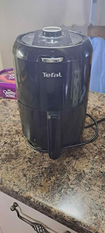 Photo of free Small air fryer (Hampsthwaite HG3) #1