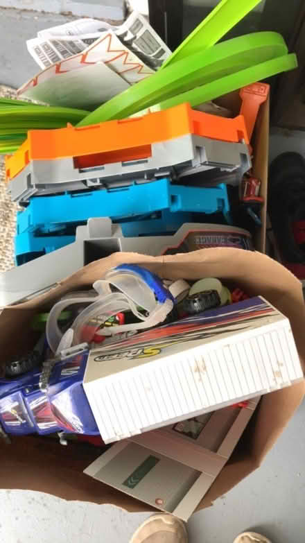Photo of free Toys (Lousiana and Zuni) #2