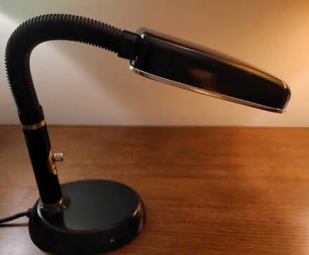 Photo of free Full spectrum task lamp (Adams Morgan) #1