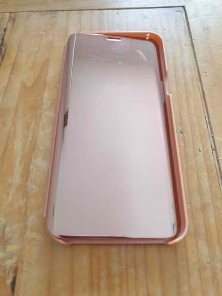 Photo of free Phone case (Norbury SW16) #2
