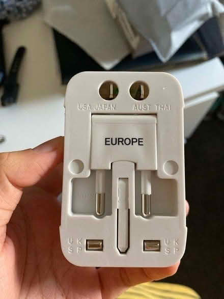Photo of free adapter (Beeston NG9) #1