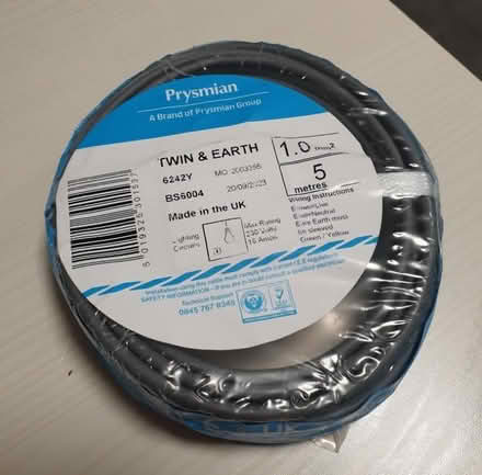 Photo of free brand new lighting cable (Leominster HR6) #1