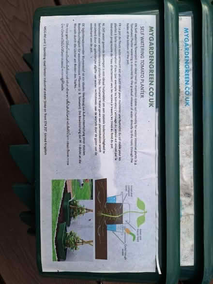 Photo of free Self watering tomato planter x4 (Hibaldstow) #2