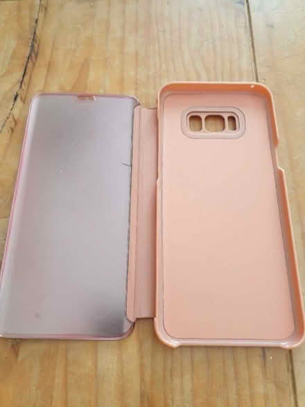 Photo of free Phone case (Norbury SW16) #1